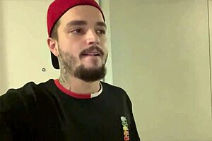 Boy from App Pounding the Novinho with Big Cock