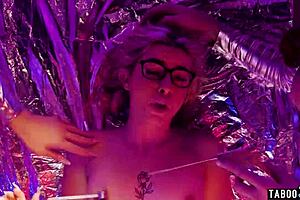 Hot trannies Jade Venus and Tori Easton blowjob a cis blondie Chanel Camryn in threesome.