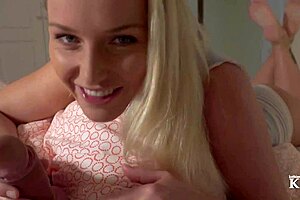 Milf Gives Best Blowjob With Deepthroat On Big Cock