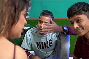 Look at this Indian stepmother sharing her stepdaughter for wild family group banging!