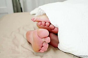 Young Anita Bellini Loves Older Men 😍