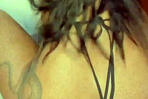 Delícia's First Intense Masturbation Session at 19 Years Old