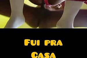 dois jovens gays trocam olhares na academia e vão fuder com pov blowjob 😏