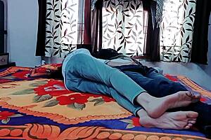 slim sexy aunty says fuck me with your big cock boy