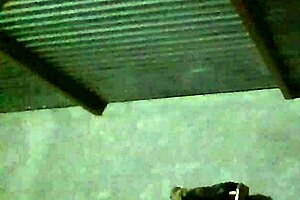 h flipping upside down while tying my wrists 😏