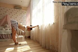 Hottie gymnast with saggy tits does acrobatic poses i love watching her!