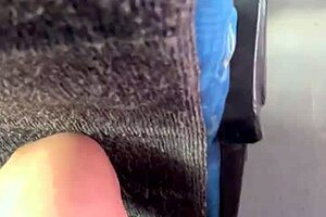 Quick Suck On The Bus With Mexican Amateur