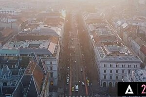 21 Naturals - Nikki Fox Swallows Hard Cock and Gets Pussy Pounded!