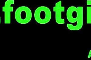 Worship my feet with licking!