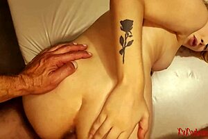 driver fucks boss's daughter's tight ass, vagninho vivian lola