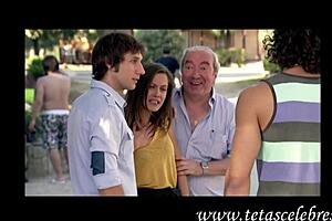 wow, tacuara jawa is totally desnuda showing off her bare culo