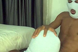 Big Ass Baddie Says No to Condoms!