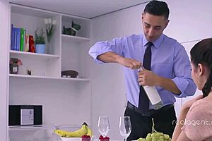 I seduced that inexpirienced stunning teen and fucked her wet tight treasure holes