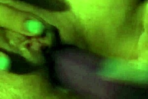 latina amateur squirts with big dildo in close up 😍