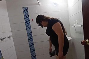 Wife Shows Huge Cameltoe to Brother-in-Law While Cleaning Bathroom