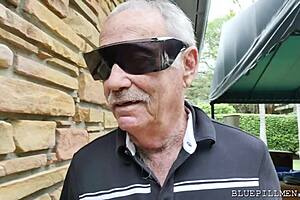 Nurse Takes Good Care of His Cock in Hospital Setting