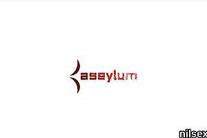 I brought my peculiar kitten to the anal madhouse for awkward treatment