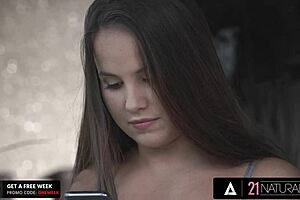 21 naturals presents busty model olivia nice receiving a special gift in a photoshoot session