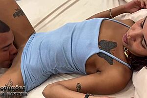 Wow, teen cums hard from double vaginal but can't handle anal DP!