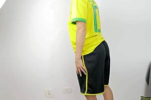 yo, he slept and the husband drilled the lesbian sister's ass right in bed