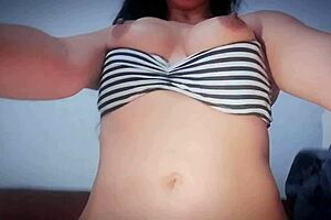 me como a mi vecina antes de que llegue el marido de pesca?