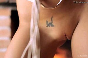 Gorgeous skinny indian teen erotic dance finger-fucking