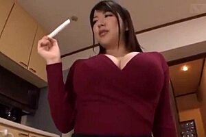 Mom Sneaks Peek At Sleeping Man's Big Dick