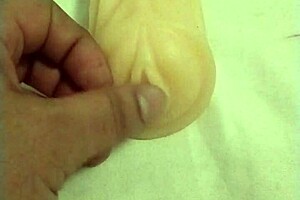 She plays with her artificial pussy in this solo anime scene