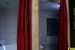 relaxing bath and pool date with kristy lust