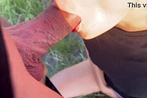 fucking my girlfriend outdoors after she pisses