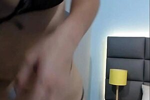 Kendraparker shows big tits and gets assfucked on webcam