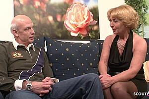 ओमा और ओपा पॉर्नो कास्टिंग में - जर्मन ग्रैनी रेंट से संघर्ष करती है