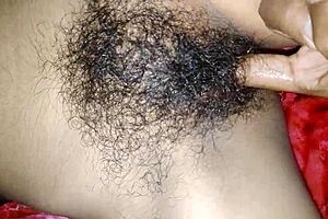 Indian bhabi with beautiful pussy gets fast fucked on webcam