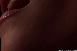 taylor vixen in pure glam solo session