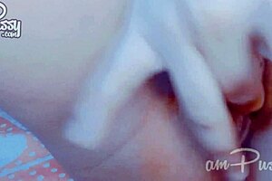 i'm fingering my asian pusy close up, it's so wet