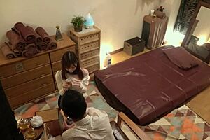 Japanese Ginza beauty delivers mind-blowing handjob and slippery hardcore sex