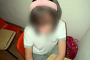 why can't you hold back from sucking dick in class?