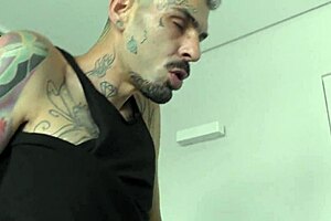 Israeli Man Sucks Huge Cock for Another Israeli