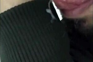 El ancla enjoys fun activities