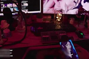 Rough sex with Samsung Assistant Sam! Mollyredwolf gets anal and blowjob.