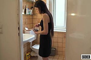 tiny tiktok babe gets rough fucked before wild party