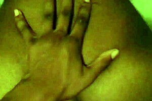 i'm a young ebony couple fucking homemade teen pussy action