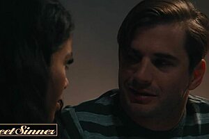 Nathan throat-fucks harley haze before stretching her pussy