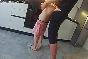 Real Cheating Wife Fucks Neighbor In Kitchen