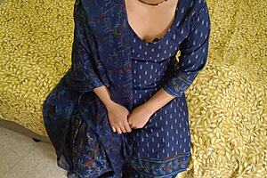 Village girl's first raw sex when home alone, uh, Hindi voice so clear!