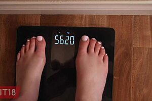 fit18 celestina blooms casting that blue-eyed snow white beauty in fire red bodysuit 😍