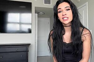 Proving Skills with Hot Goth Sister Delilah Dagger in Household Fantasy