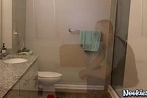 world's best ex gf amy quinn with big cock 😍