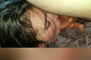 Soumise explores intriguing anal sensations with toys.