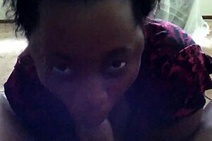 Good head from ebony beauty